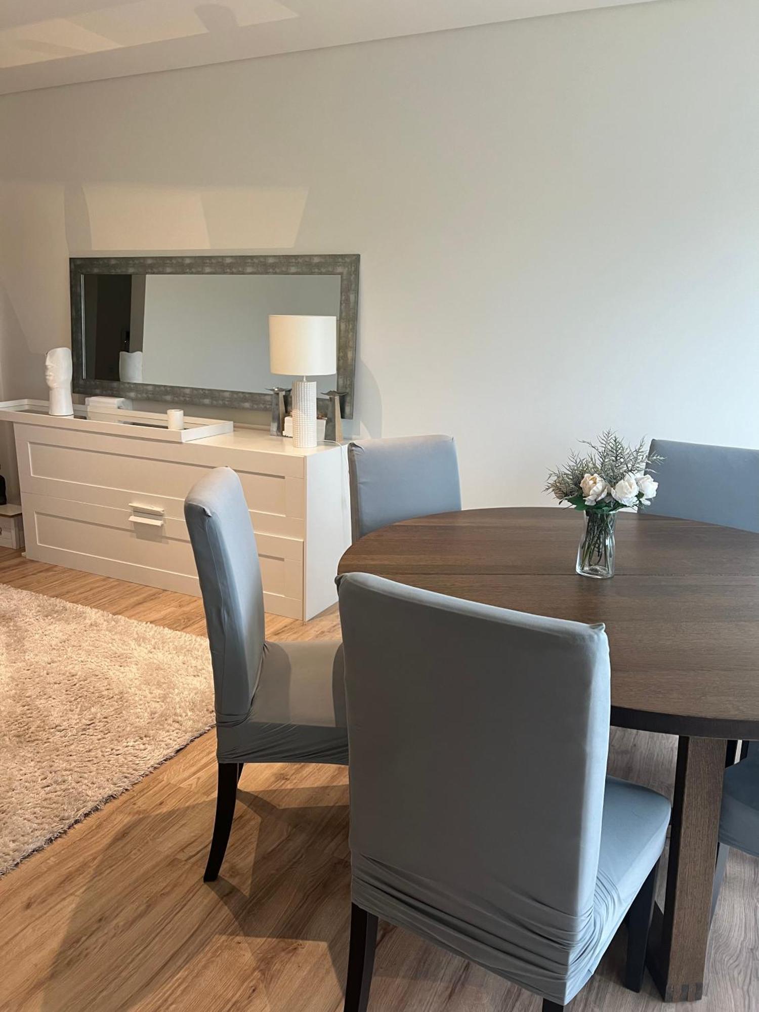 Modern Twin Room With A Balcony Монтіжу Екстер'єр фото